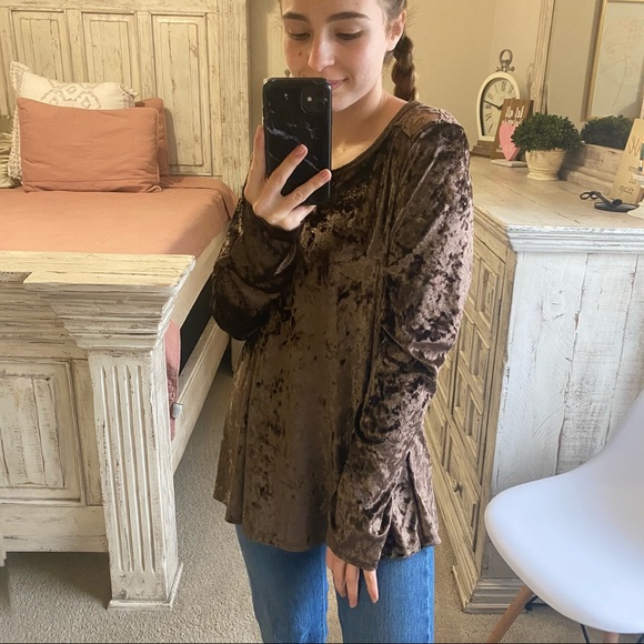 NWT VOICE OF CALIFORNIA VELVET LACE BLOUSE BROWN - Picture 2 of 5